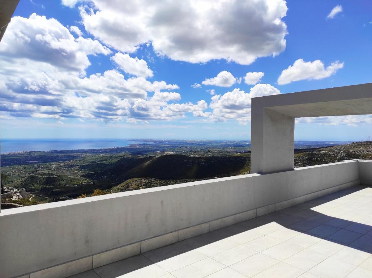 Villa Orizzonte Sullo Jonio アヴォラ エクステリア 写真